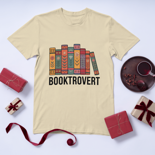 Booktrovert - Womens Classic Tee